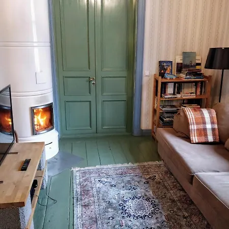 Semesterbostad Mansion House Makkyla - Entire Building Lieto