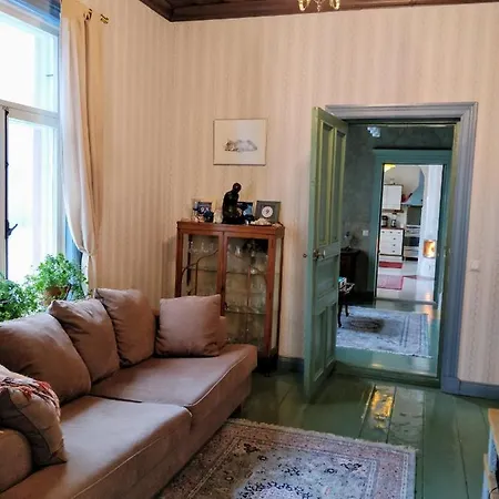 Mansion House Makkyla - Entire Building Lieto