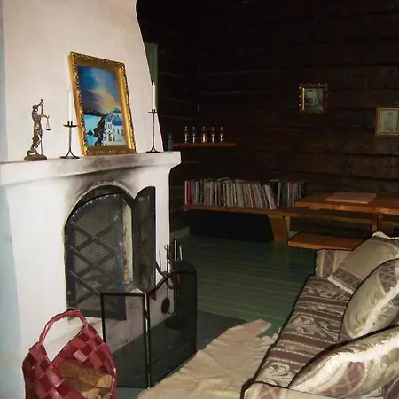 Mansion House Makkyla - Entire Building * Lieto